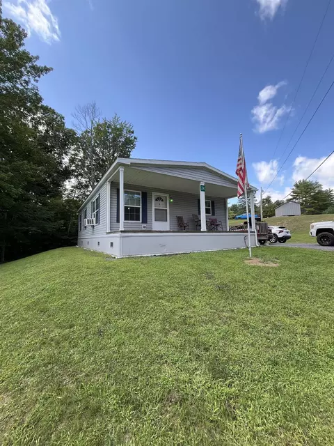 88 Slate Creek Trl, Castleton, VT 05735