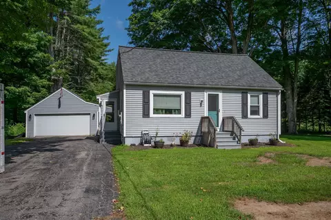 37 W Intervale Rd, Wilton, NH 03086