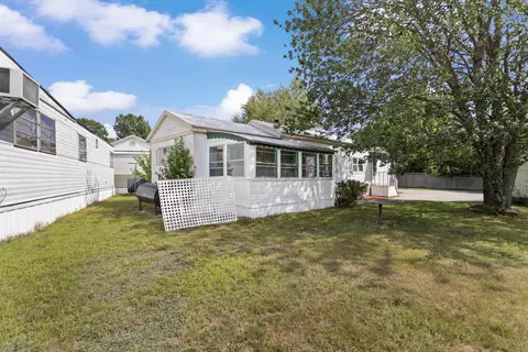 59 Marlette Ave # A, Hooksett, NH 03106 photo 5
