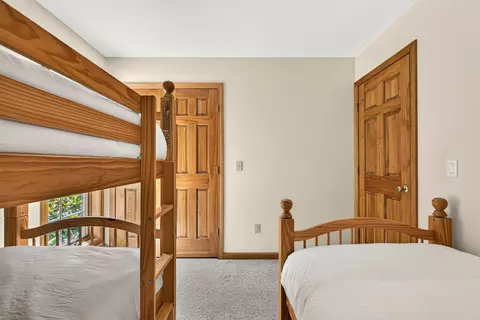 Bedroom - 72 Benson Fuller Rd, Winhall, VT 05340 photo 6 of 9