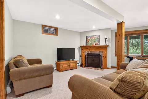 Living - 72 Benson Fuller Rd, Winhall, VT 05340 photo 4 of 4