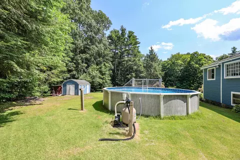 Exterior - 13 Cole Rd, Derry, NH 03038 photo 5 of 10