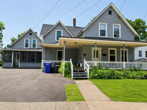 43 Indian Point St, Newport, VT 05855