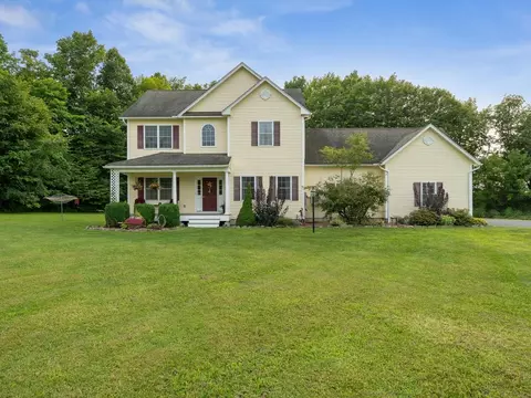 506 Hickory Pl, Hinesburg, VT 05461