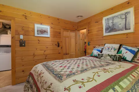 Bedroom - 220 Ellison Loop, Ludlow, VT 05149 photo 5 of 8