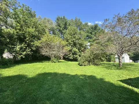 Exterior - 92 Sunny View Dr, Jericho, VT 05465 photo 12 of 13