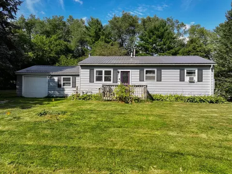 Exterior - 92 Sunny View Dr, Jericho, VT 05465 photo 1 of 13