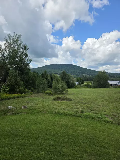 Exterior - 752 Cook Rd, Barton, VT 05822 photo 8 of 8