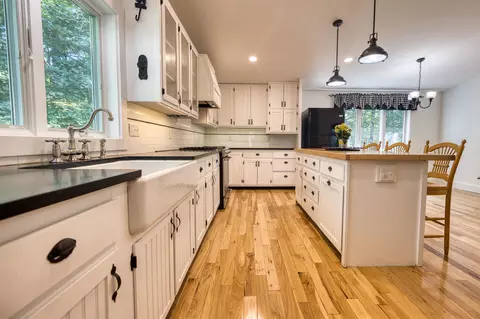 Kitchen - 80 Effingham Rd, Ossipee, NH 03864 photo 3 of 4