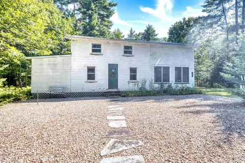 Exterior - 80 Effingham Rd, Ossipee, NH 03864 photo 2 of 11