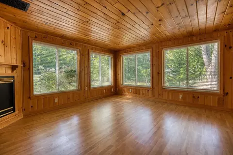 Living - 80 Effingham Rd, Ossipee, NH 03864 photo 4 of 6