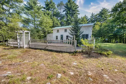 Exterior - 80 Effingham Rd, Ossipee, NH 03864 photo 10 of 11