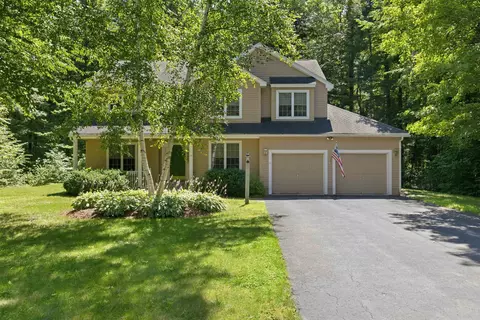 54 Forest Dr, Lincoln, NH 03251