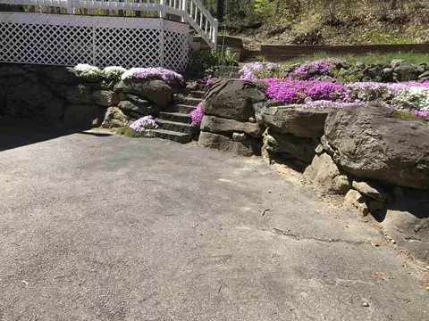 Exterior - 33 Oriole Rd, Windham, NH 03087 photo 10 of 11