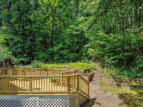 Exterior - 33 Oriole Rd, Windham, NH 03087 photo 5 of 11