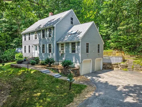 Exterior - 33 Oriole Rd, Windham, NH 03087 photo 3 of 11