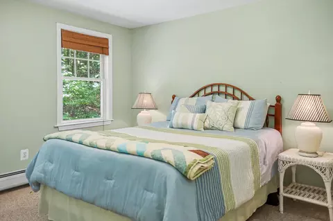 Bedroom - 33 Oriole Rd, Windham, NH 03087 photo 3 of 4