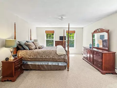 Bedroom - 33 Oriole Rd, Windham, NH 03087 photo 1 of 4