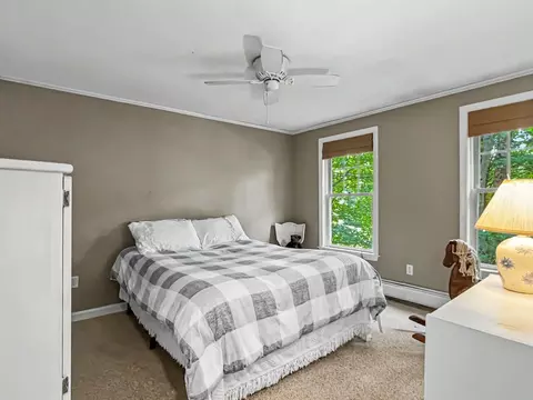 Bedroom - 33 Oriole Rd, Windham, NH 03087 photo 4 of 4