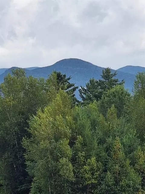 125 Hollins Rd, Haverhill, NH 03765