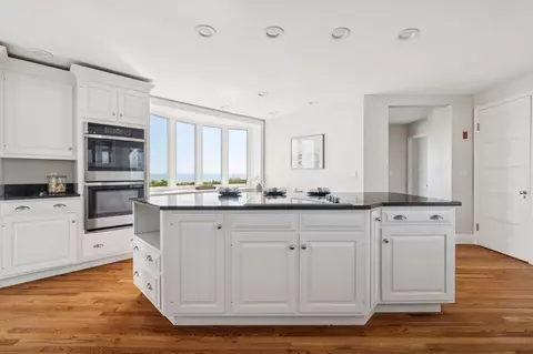 Kitchen - 49 Dumas Ave, Hampton, NH 03842 photo 3 of 3