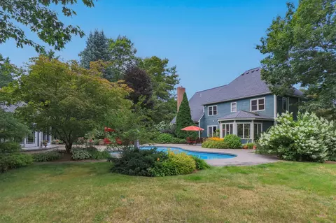 7 Wilson Meadow Rd, Bow, NH 03304