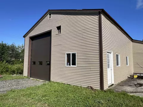 1008 Washington St, Stewartstown, NH 03597