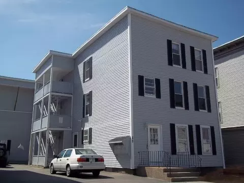 305-309 Cedar St, Manchester, NH 03103