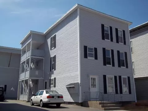 305-309 Cedar St, Manchester, NH 03103