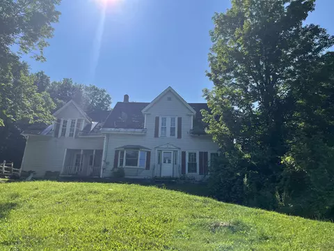 2612 Glover St, Glover, VT 05839 photo 2