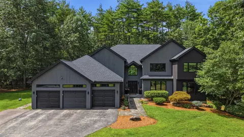 5 Cummings Ln, Hollis, NH 03049
