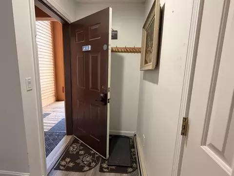 Entry Way - 8 Deer Crk #E, Dover, VT 05356 photo 4 of 4
