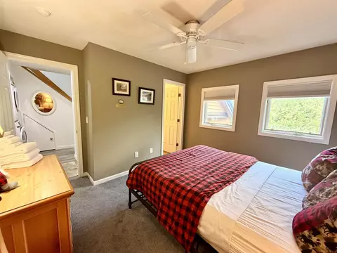 Bedroom - 8 Deer Crk #E, Dover, VT 05356 photo 8 of 10