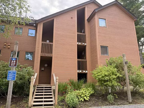 Exterior - 8 Deer Crk #E, Dover, VT 05356 photo 2 of 2