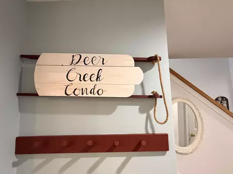 Entry Way - 8 Deer Crk #E, Dover, VT 05356 photo 2 of 4