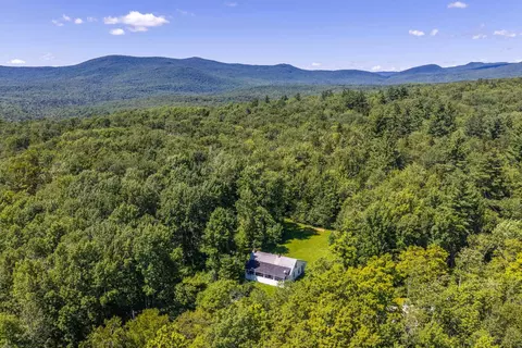 221 Landgrove Rd, Landgrove, VT 05148