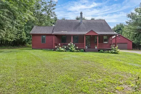 453 Fairfield Rd, Bakersfield, VT 05441