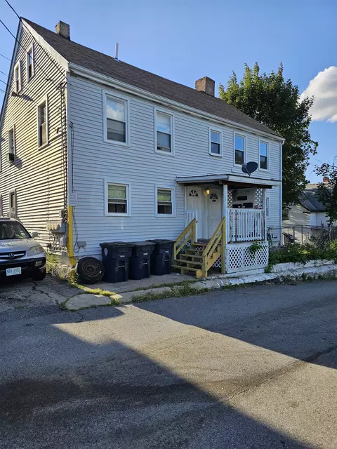 8 8b Jackson St # A, Nashua, NH 03060