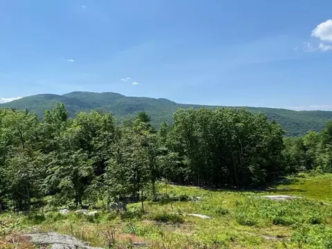 114 Park Ten Rd, Newbury, NH 03255