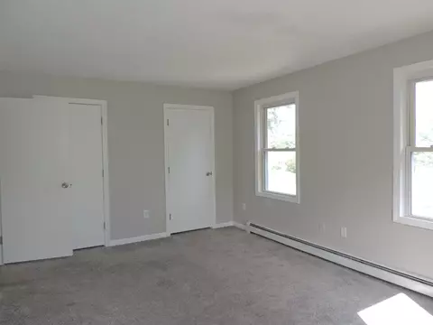 Bedroom - 116 5 E Broadway St #L, Derry, NH 03038 photo 1 of 7