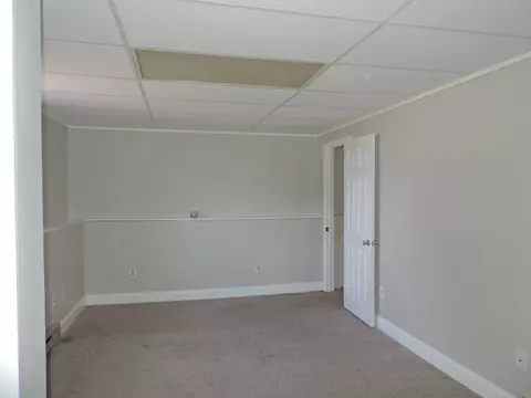 Bedroom - 116 5 E Broadway St #L, Derry, NH 03038 photo 7 of 7