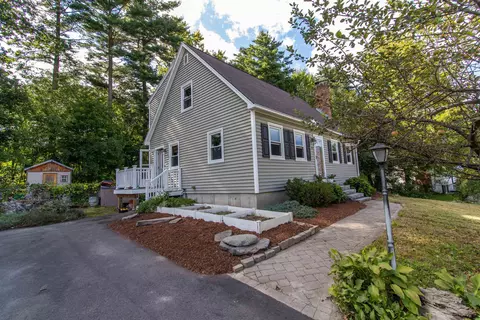 29 Alpine St, Milford, NH 03055