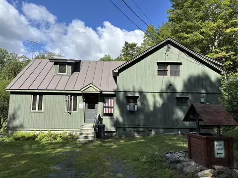 1974 Witherspoon Rd, Ryegate, VT 05042