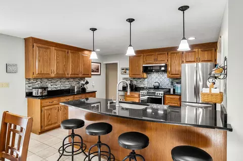Kitchen - 24 Ministerial Rd, Windham, NH 03087 photo 3 of 7