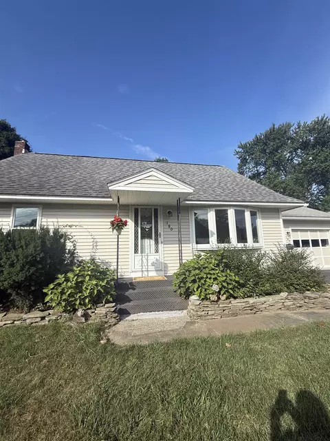 180 West St, Essex Junction, VT 05452
