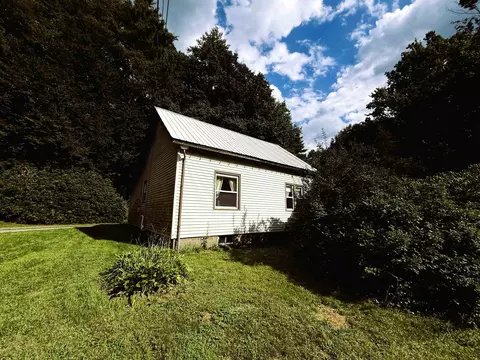 Exterior - 1892 Us Rt 5, Dummerston, VT 05346 photo 5 of 14