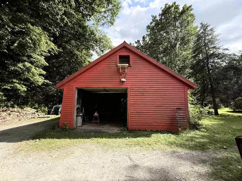 Exterior - 1892 Us Rt 5, Dummerston, VT 05346 photo 4 of 14