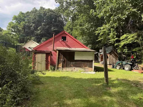 Exterior - 1892 Us Rt 5, Dummerston, VT 05346 photo 6 of 14