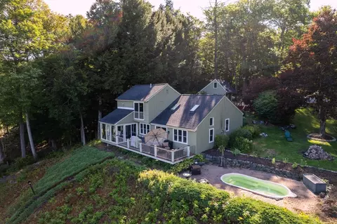 22 Herbert Ln, Thornton, NH 03285