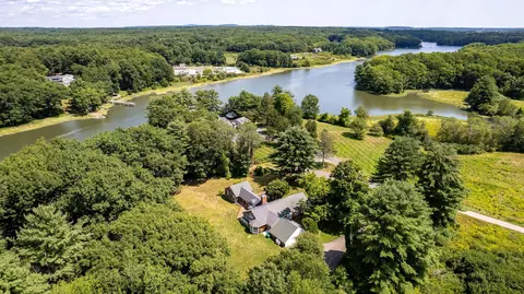 59 Durham Point Rd, Durham, NH 03824